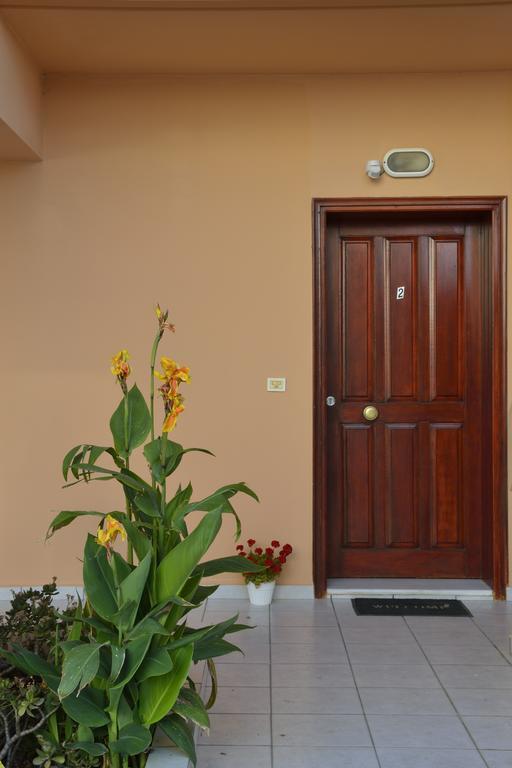 Sofoklis Apts Stalós Esterno foto